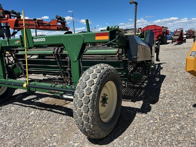 Used _UNKNOWN_ _UNKNOWN_ Windrowers/Swathers Idaho US | Tri-Steel Manufacturing #1557053