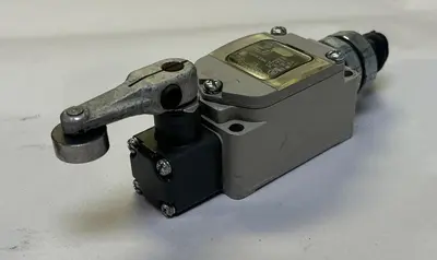 USED OMRON WLH2-LD