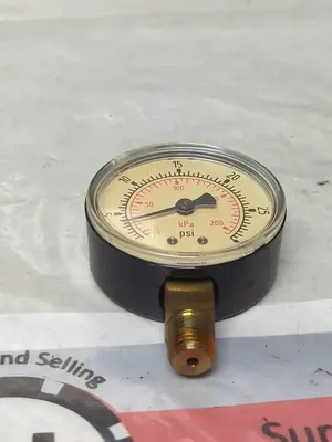 USED WIKA 0-30PSI