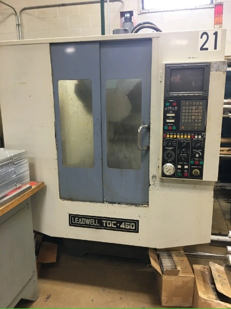 Used 1992 LEADWELL TDC-450 Drilling & Tapping Centers Vermont US | Two Spade Machinery LLC #506936
