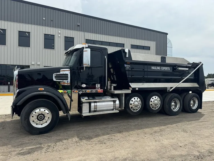 Used 2023 FREIGHTLINER 122SD DUMP TRUCK Dump trucks Minnesota US | Carco Truck & Equipment #1514208