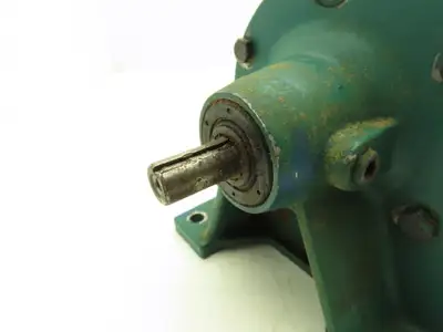 Sumitomo SM-Cyclo H3075/07 Inline Gearbox 121:1 Reducer .12Hp 15rpm 1/2" Shaft