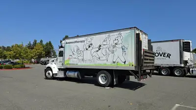 USED 2021 PETERBILT 330
