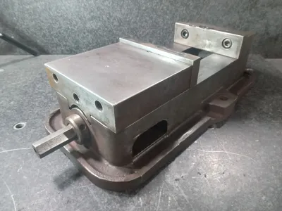 USED KURT D60
