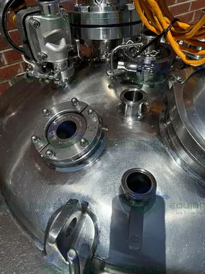 USED NORTHLAND 250 LITER STAINLESS STEEL JACKETED REACTOR FV/ 45 PSI W/ MIXER