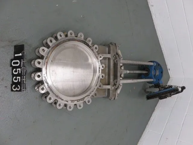 TL 20" knife gate valve, Hand Wheel Gear Operated