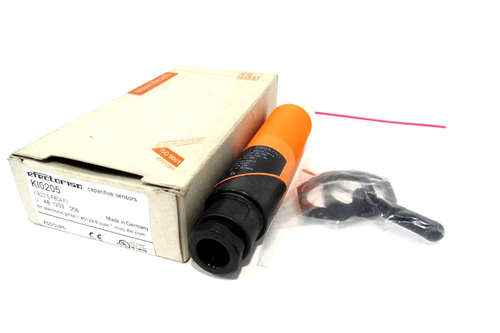 NEW EFECTOR KIE2015-FBOA/NI PROXIMITY SWITCH KI0205 KIE2015FBOANI