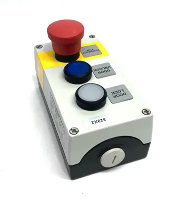 USED SIEMENS ENCLOSURE W/ E-STOP, DUAL ILLUMINATED PUSHBUTTONS