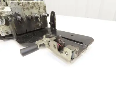 Hyster E80XN Forklift Hydraulic 4-Lever Spool Valve Forklift Mast Control