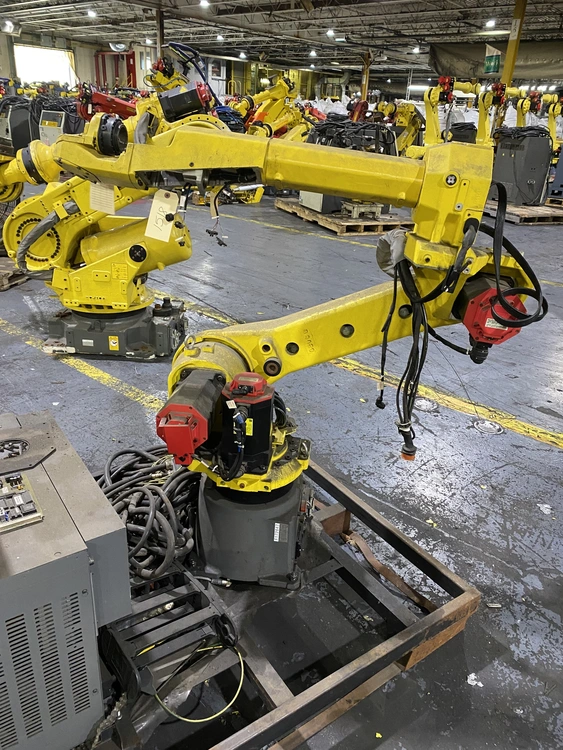 Used FANUC ArcMate 120iC/12L + R-30iB Robots Michigan US | iGAM Industrial Marketplace #44982
