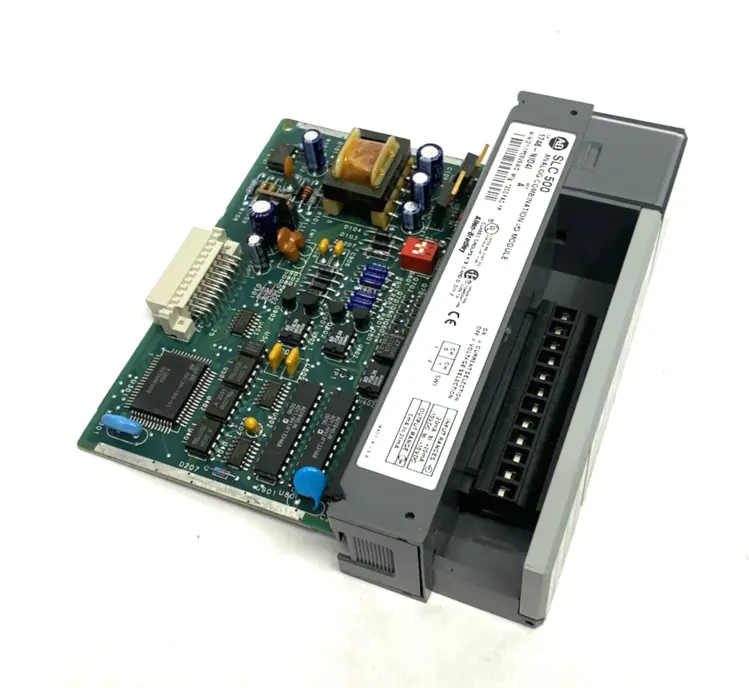 Used ALLEN BRADLEY SER. A ANALOG COMBINATION I/O MODULE, SLC 4 POINT PLC Input & Output Michigan US | Maverick Industrial Sales #1090034