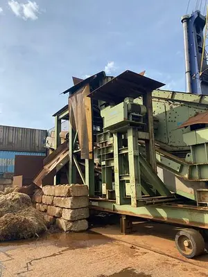 USED 2012 SEWU 2400X5000 SCREEINING SYSTEM