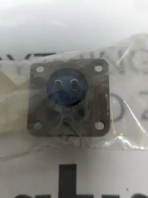 USED AMPHENOL MS3102A12S-3S