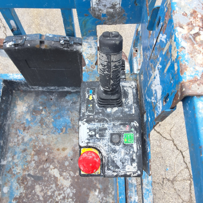 USED 2015 Genie GS-1930