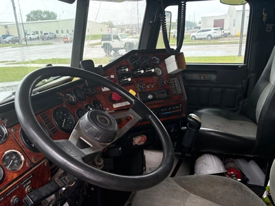 Used 2006 FREIGHTLINER FLD120SD Dump trucks Minnesota US | Proxy Equipment #1486175