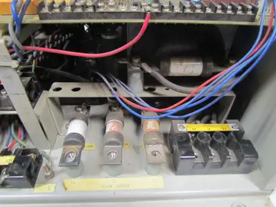 Louis Allis 92288 Lancer Jr Transistor Inverter drive 460V 3PH 15HP 50/60Hz