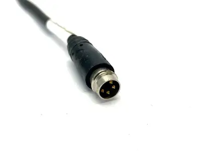 PZ-M62P | Keyence  Built-In Amplifier Photoelectric Sensor Square Retro-Reflective - Used