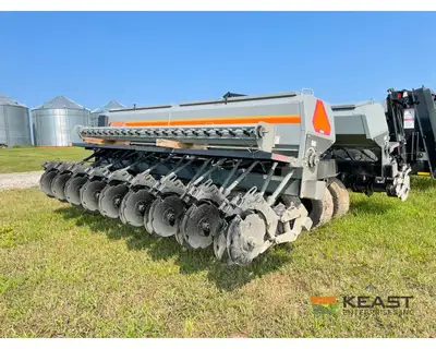 Used CRUSTBUSTER _UNKNOWN_ No-Till Drills Iowa US | Keast Enterprises #1360182