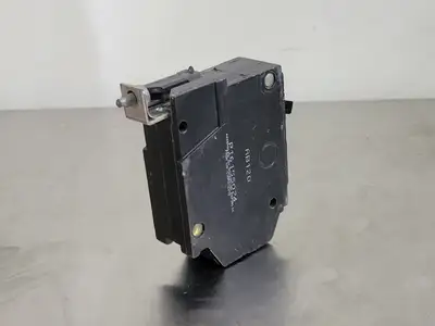 Used GENERAL ELECTRIC THHQB120 Switchgears British Columbia CA | Lenmark #241436
