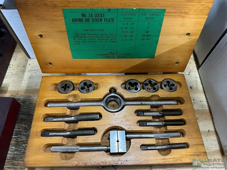 Used _UNKNOWN_ LUCKY NO 24 TAP & DIE KIT Taps & Dies Illinois US | Heath Industrial Auction Services #1419830