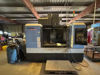 2015 DOOSAN MYNX 6500/50 CNC Vertical Machining Center | Amiron Machinery (1)