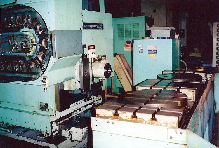 Used 1982 GIDDINGS & LEWIS 987-15HS TRAVELING COLUMN Horizontal Machining Centers Pennsylvania US | Hadanich Machine #1443509