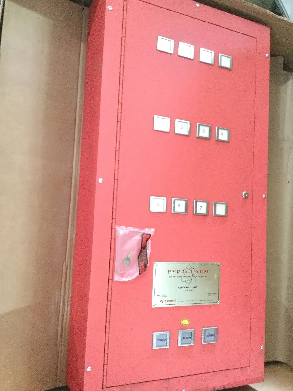 USED PYROTRONICS PYR-A-LARM FIRE CONTROL UNIT INDICATOR CASE