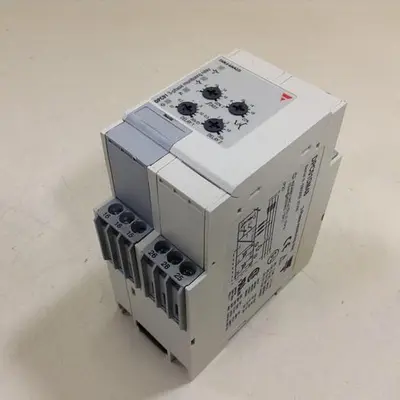 USED CARLO GAVAZZI DPC01DM48