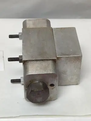 USED SUN HYDRAULICS BBY