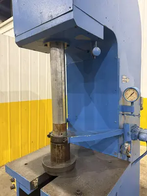 25 TON HANNIFIN C-FRAME HYDRAULIC PRESS: YOBRO #24741