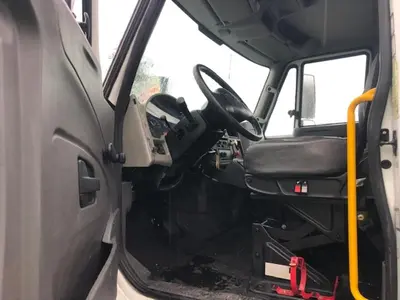 Used 2010 INTERNATIONAL DURASTAR 4400 Cab Chassis trucks Washington US | Puget Sound Truck Sales #1546503