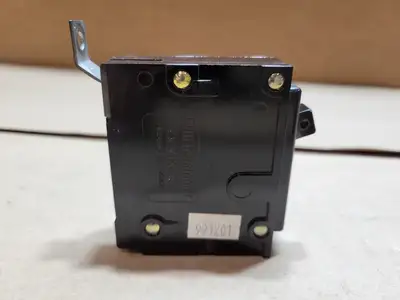 Used CUTLER-HAMMER BAB1015 Circuit Breakers British Columbia CA | Lenmark #1743296