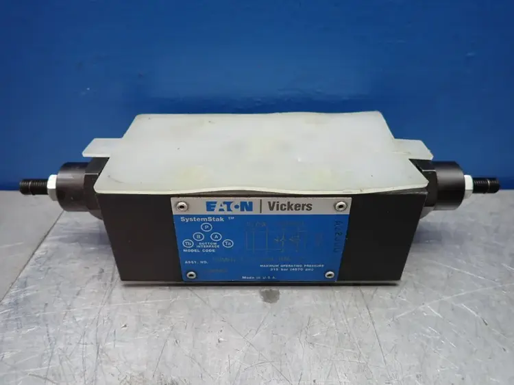 Used EATON DGMFN5YA1WB1W30 Valves/Fittings | HGR 24 #733036