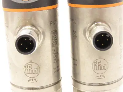 IFM PN7694 Pressure Sensor Digital LED Display 1/4" NPT  Lot of 2
