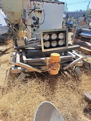 Used 2010 SEM-BULK SYSTEMS 165 CU FT HOPPER Bag Hangers - Super Sack Unloaders California US | Machinery & Equipment #137448
