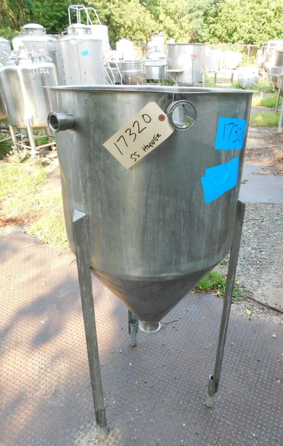 USED FLOAT TANK FLOAT TANK