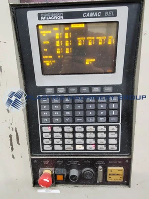 Cincinnati Milacron E90 Blow molder