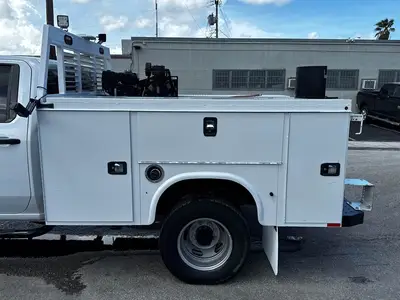 Used 2021 CHEVROLET SILVERADO 3500HD Service & Utility Trucks Florida US | Truck and Van Outlet #1509133