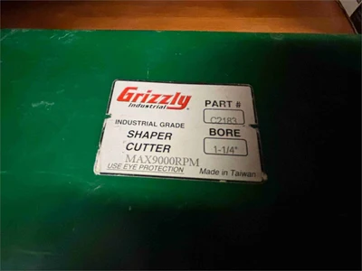 Used GRIZZLY _UNKNOWN_ Tooling (woodworking) Colorado US | MachineryMax #1521409
