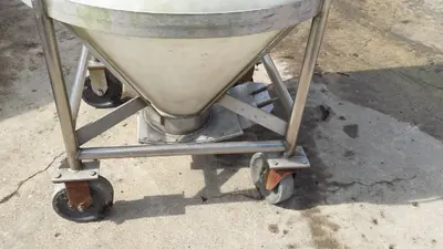 Used _UNKNOWN_ _UNKNOWN_ Bins Minnesota US | A&I Equipment #1317748