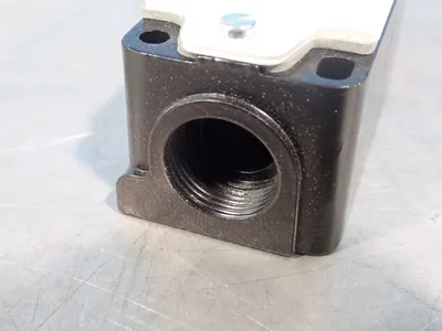 NEW SIEMENS 3SE31201GW