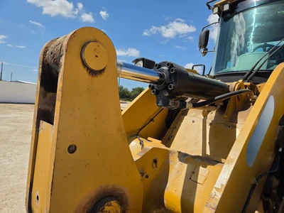 Used 2014 CATERPILLAR 950K Wheel Loaders Texas US | Proxy Equipment #1424147
