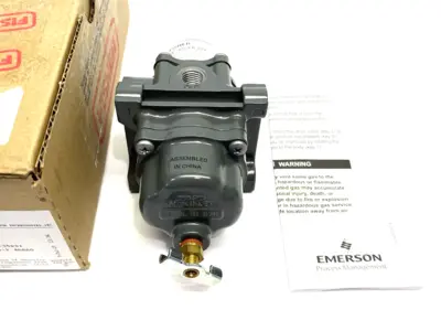 USED EMERSON FISHER INSTRUMENT SUPPLY REGULATOR, COMPACT, SMART BLEED