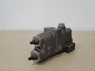 USED EATON 10F167