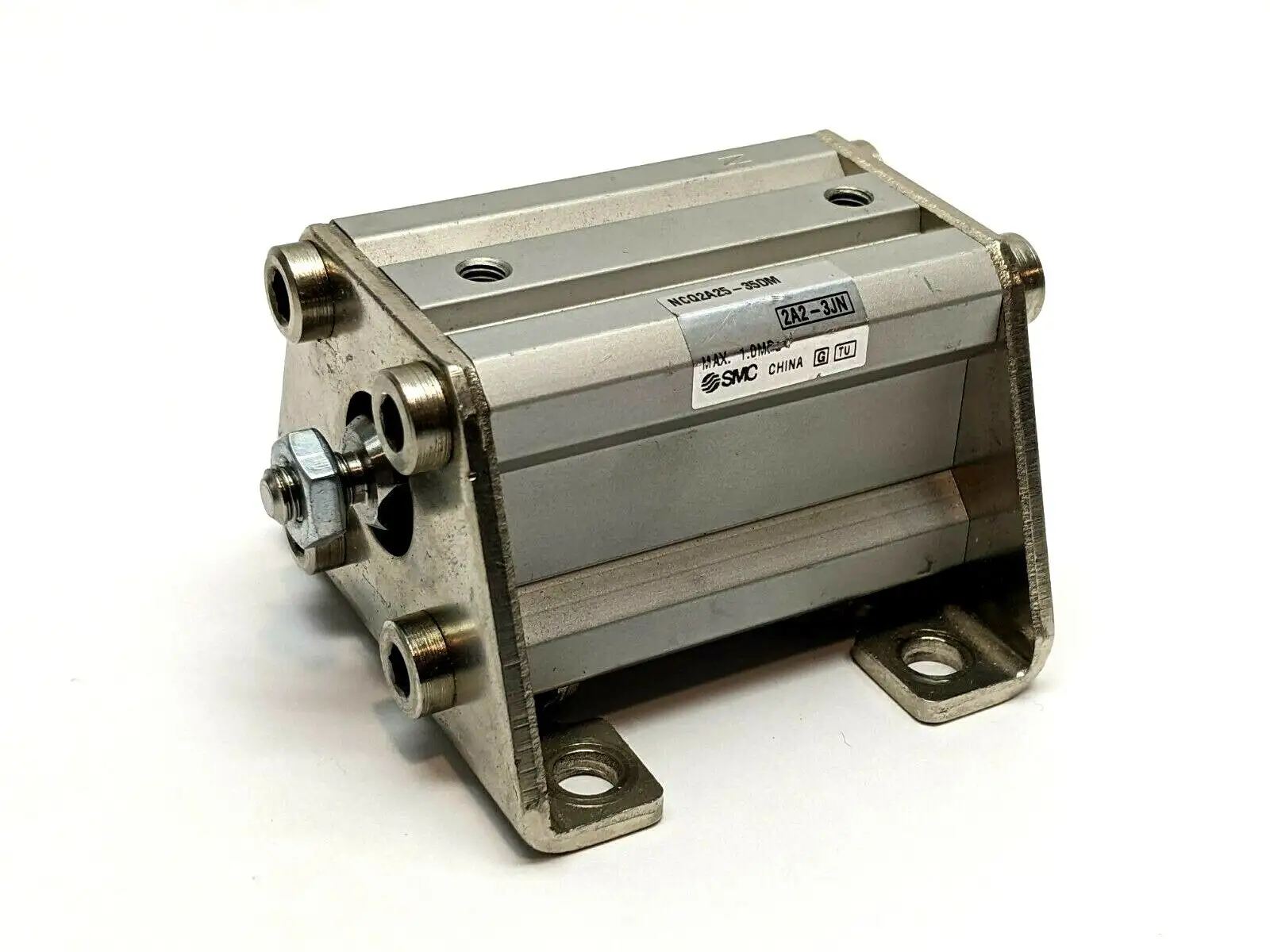 Used SMC NCQ2A25-35DM Pneumatic Cylinders Michigan US | Maverick Industrial Sales #1467973