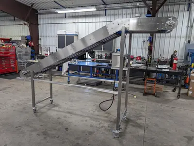 SS Incline Plastic Belt Conveyor