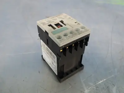 USED SIEMENS 3RH11311BB40