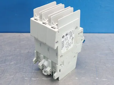 NEW ALLEN BRADLEY 1489M3D200