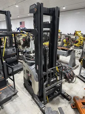 Used 2015 CROWN RR5725-35 Misc Forklifts Michigan US | RAB Industries, Inc. #495032