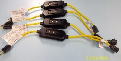 QTY. 4. VND LAB INC GROUND CIRCUIT INTERRUPTER 2 P...